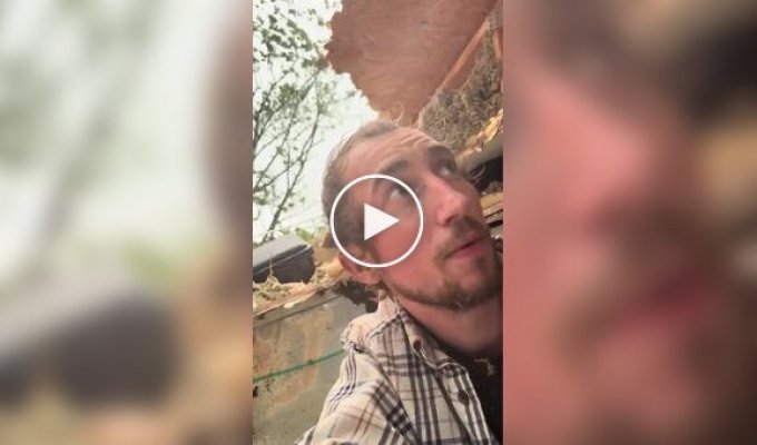 Американец заснял, как торнадо разрушил его дом