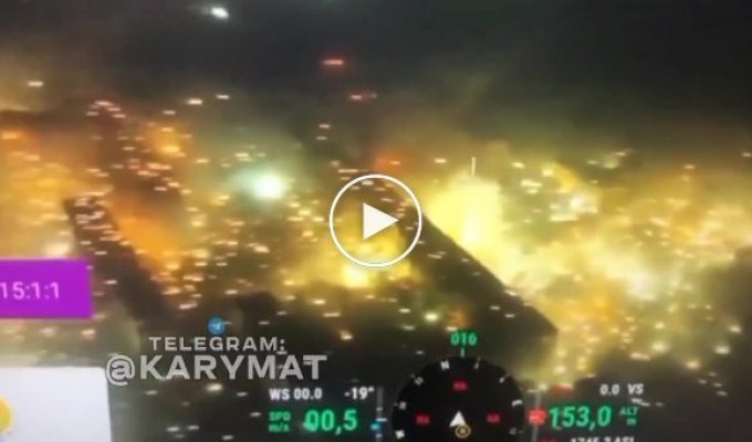 Апокалиптические кадры Бахмута после ночного обстрела зажигательными снарядами