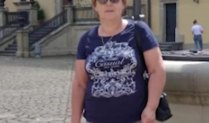 Пенсионерка из Москвы потеряла 700 тысяч рублей, желая получить льготы в Одноклассниках (2 фото)