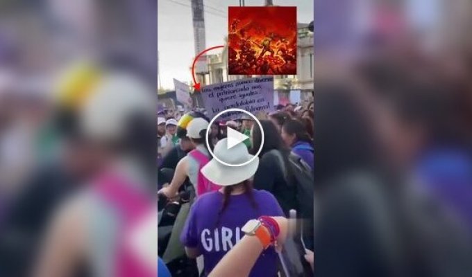 Потасовка на митинге феминисток