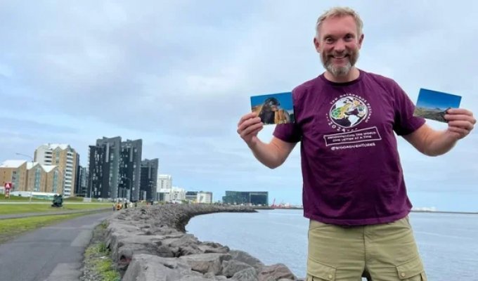 A man became a postman in memory of his father and covered 50,000 km (7 photos)