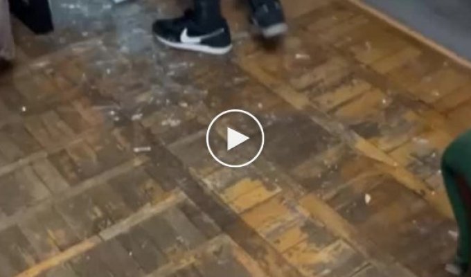 Последствия ночного удара рф в одном из домов Киева