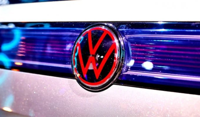Volkswagen тихо откладывает запуск основных электромобилей на фоне остановки заводов (3 фото)