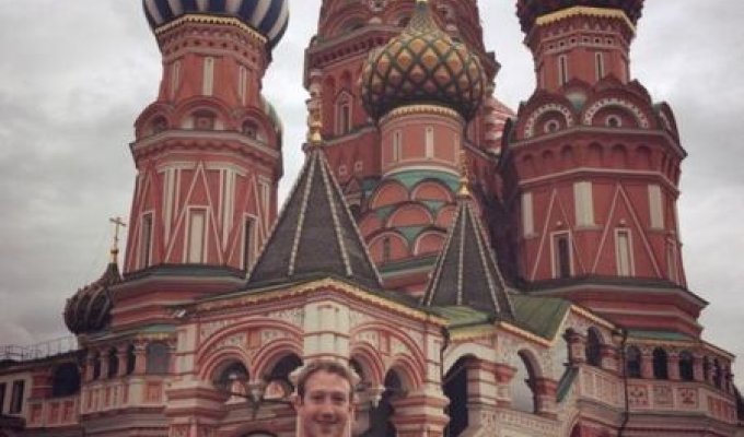 Основатель Facebook Марк Цукерберг посетил Москву (8 фото)
