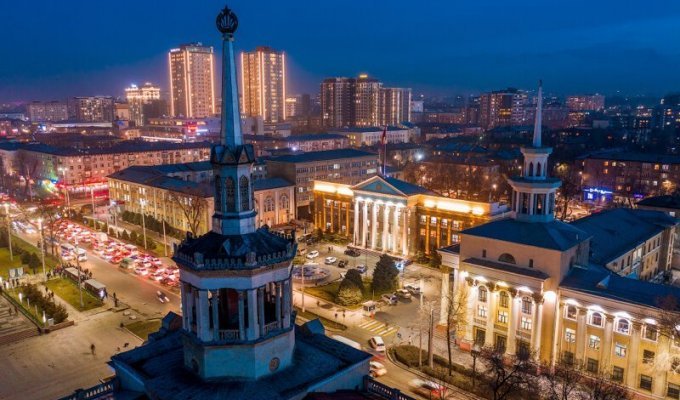 Бишкек с высоты — столица у подножья гор (54 фото)