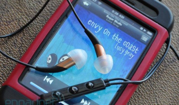 Klipsch Image X10 - не дешевая гарнитура для iPhone/iPod (11 фото)