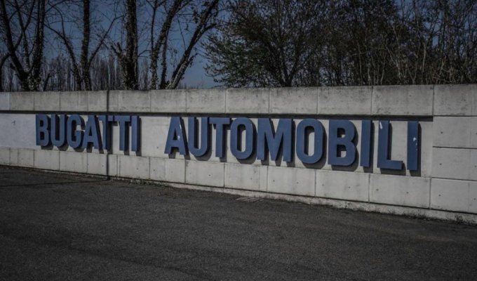 Заброшенный завод Bugatti (20 фото)