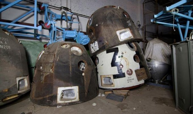 Спускаемые космические аппараты (24 фотографии)
