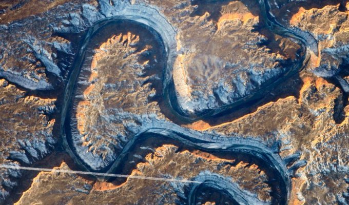 26 потрясающих снимков Земли из космоса, в которых можно прочитать буквы алфавита (26 фото)