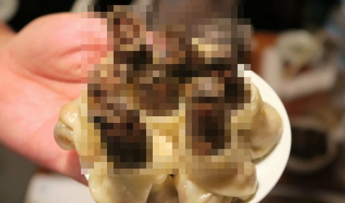 Warasubo: dumplings with “Aliens” (7 photos + 1 video)