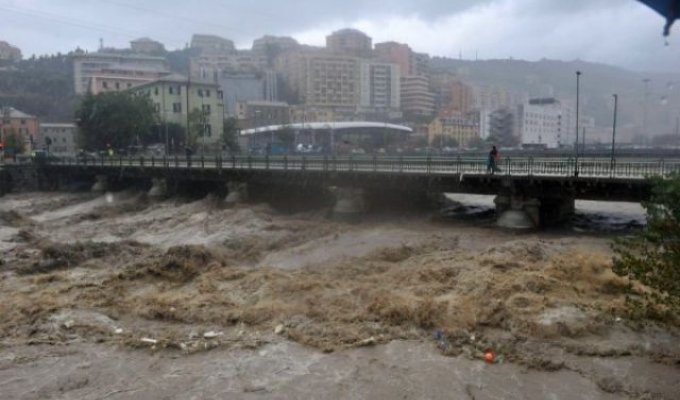 Наводнение в Италии (20 фотографии)