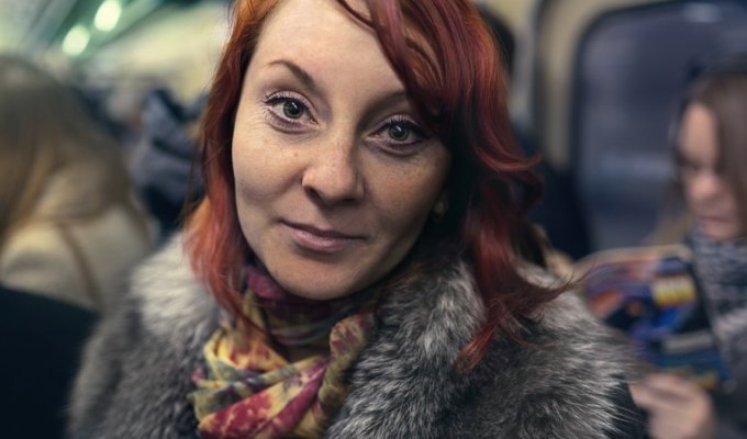 Люди в московском метро глазами иностранного фотографа (8 фото)