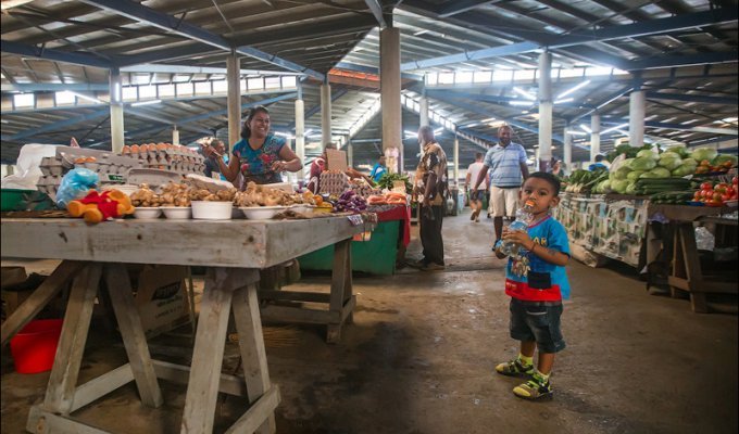Прогулка по колхозному рынку на Фиджи (32 фото)