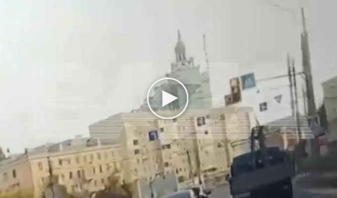 A drone falls and explodes in Russian Voronezh