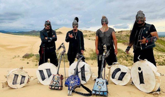 Монгольская группа превратила горловое пение в рок-музыку (3 фото + 1 видео)