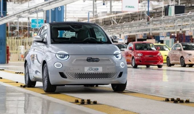 The electric Fiat 500e turned out to be of no use to anyone, the plant was stopped (2 photos)