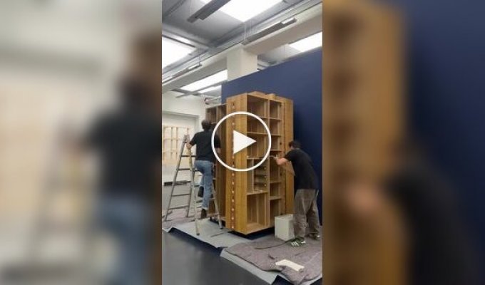 Шкаф в виде многоэтажного дома