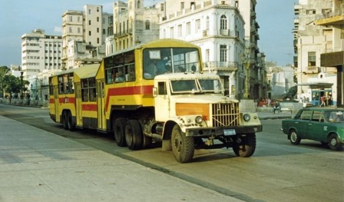 Общественный транспорт на Кубе (11 фотографий)
