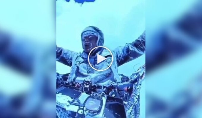 Paraglider almost froze to death when he was sucked into the clouds