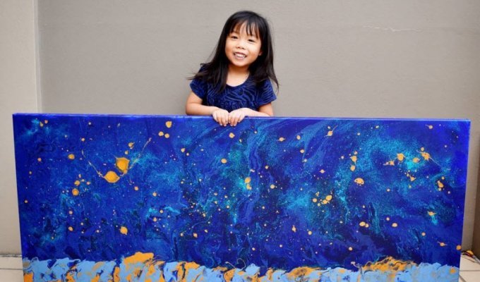 5-летняя художница помогает нуждающимся детям, продавая удивительные картины (7 фото)