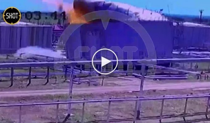 Tank for oil products exploded in Tatarstan, two people died