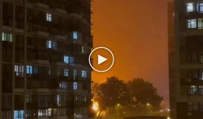 Ряд взрывов спровоцировала молния в Киеве