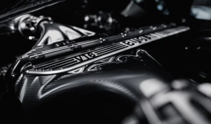 В Bugatti спокойны насчёт перспектив машин с ДВС, но есть нюанс (4 фото)