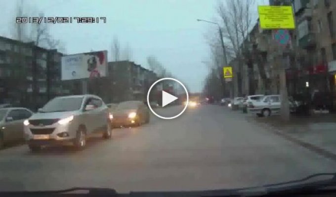 Челябинский пешеход (0:35)