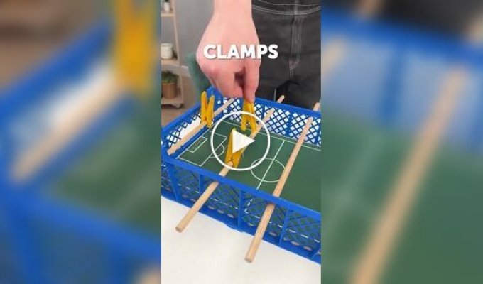 Настольный футбол из подручных материалов