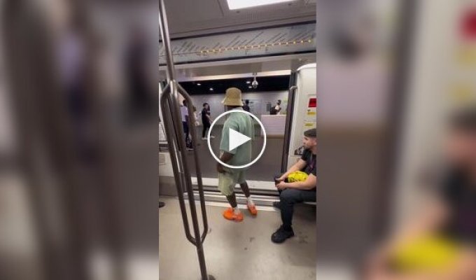 Спартанский удар в метро