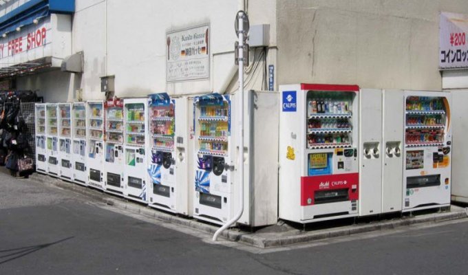 Торговые автоматы в Японии (38 фото)