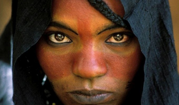 Туареги - кочевники пустыни, которые до сих пор живут при матриархате (32 фото)