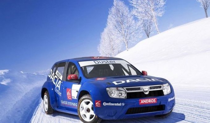 850-сильная Dacia составит конкуренцию 5-кратному чемпиону (5 фото)