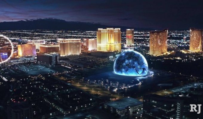 Giant sphere in Las Vegas will become the new concert hall (6 photos + video)