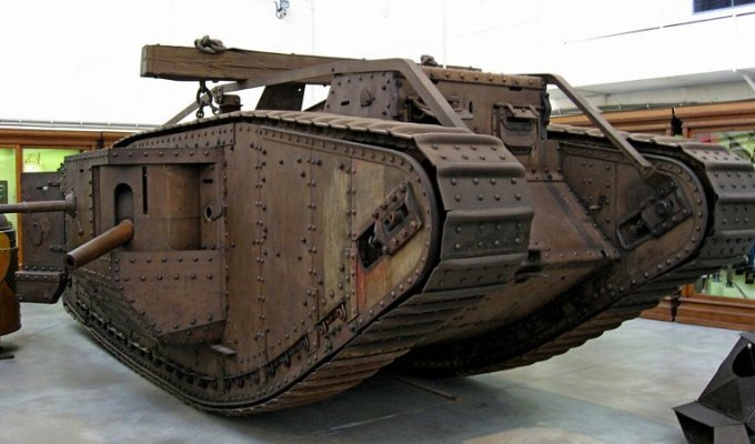 Первый танк Мк. 1 (12 фото + 2 видео)