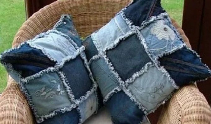 Интересные идеи, почему не надо выбрасывать старые джинсы