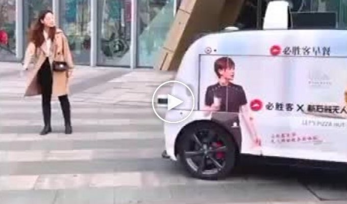 In China, you can meet unmanned delivery trucks for breakfast and dinner