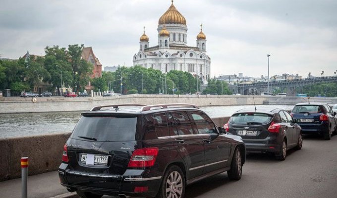 Мобильный парковочный велопатруль в Москве (30 фото)
