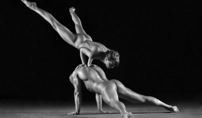 Эротическая акробатика (21 фото) (эротика)