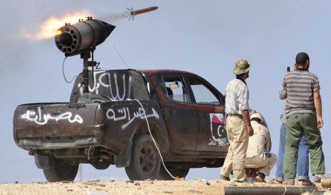 Война в Ливии: наступление на Сирт (28 фото)