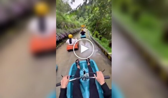 An awesome amusement park ride