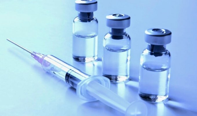 Как работает вакцинация во время пандемии (3 фото)