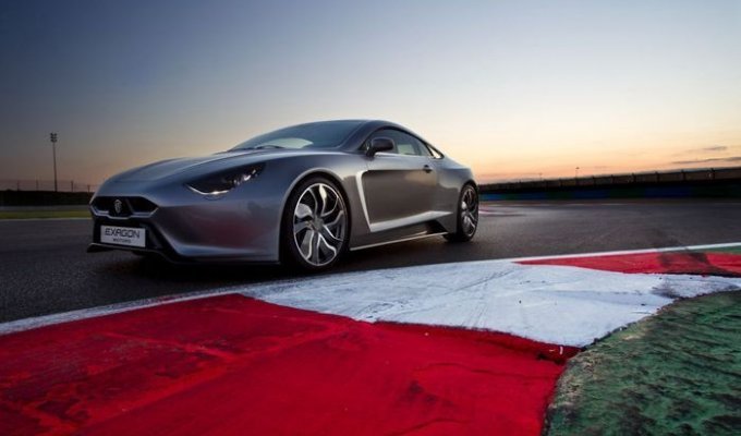 Электрический спорт-кар Furtive e-GT проходит испытания (34 фото)