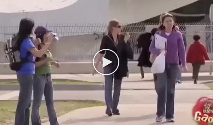 Розыгрыш Фото-подстава: доведем до безумия!
