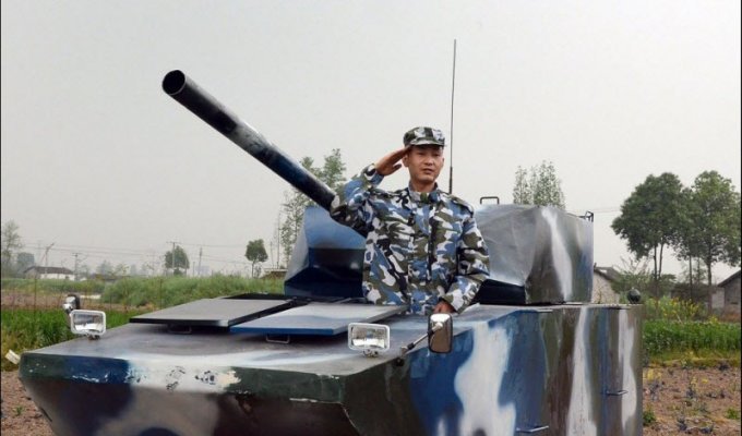 Китаец построил самодельный танк (9 фото)