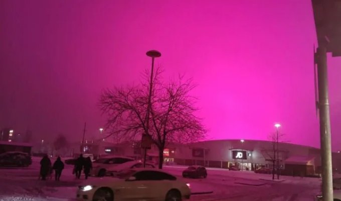 Розовое небо в Бирмингеме (6 фото + 4 видео)