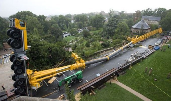 500-метровый кран упал в Вашингтоне (52 фото)