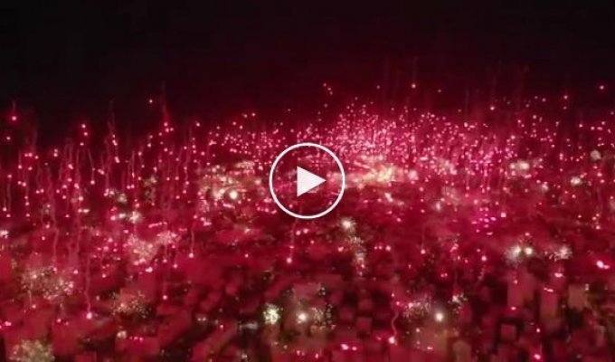 Фанаты хорватского футбольного клуба Хайдук празднуют свое 70-летие