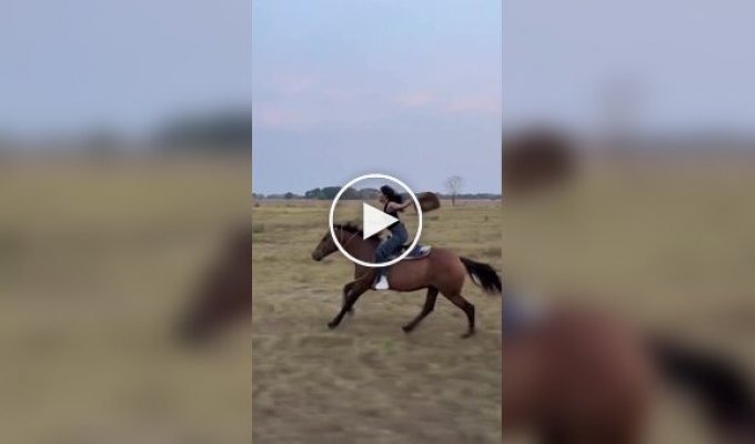 Венесуэльская девушка продемонстрировала яркие будни в сельской местности