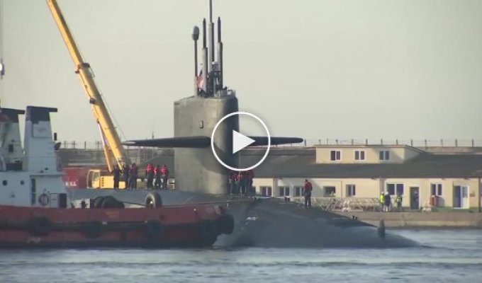 В Средиземном море – американская подводная лодка ядерного апокалипсиса